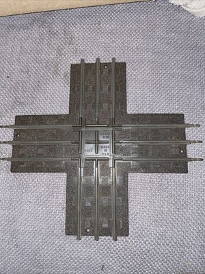 Used O Lionel 5020 90 Degree Cross Track Crossing Brown