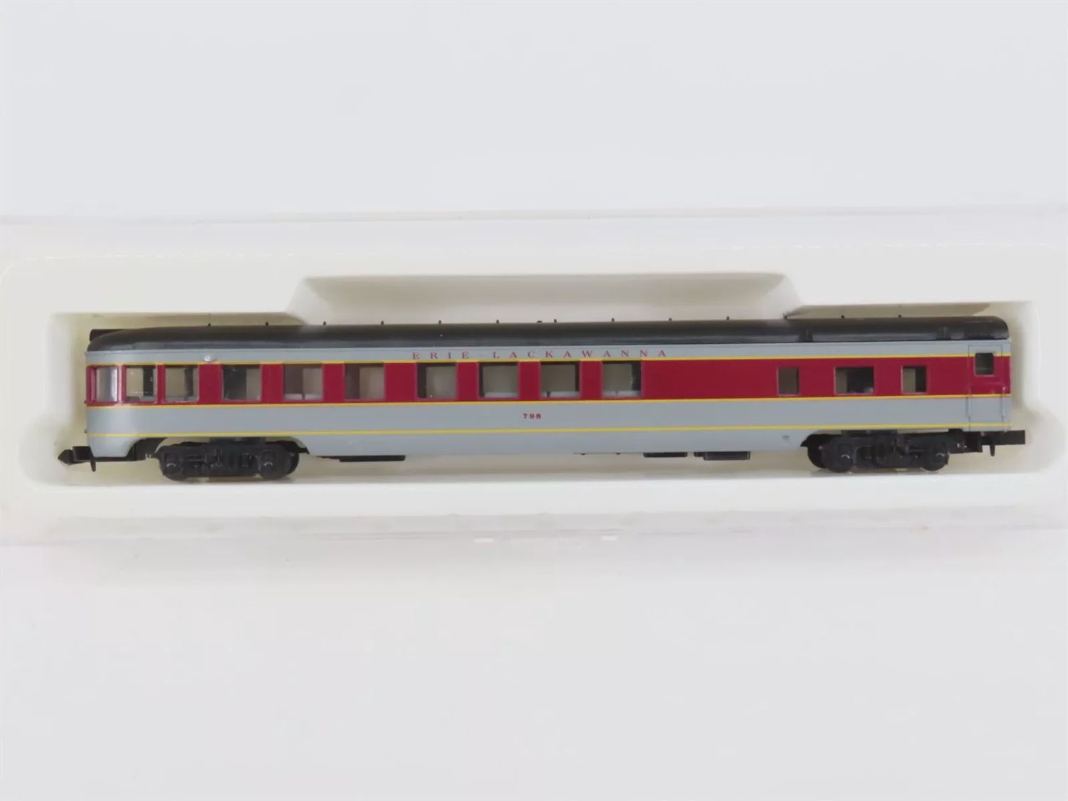 Used N Con-Cor 798 EL/Erie Lackawanna 85&#39; Observation Passenger