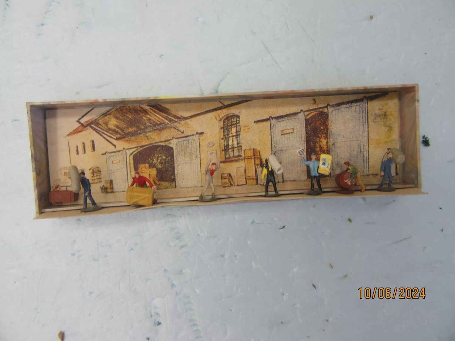 Merten HO 11617 Transport Worker - NIB*