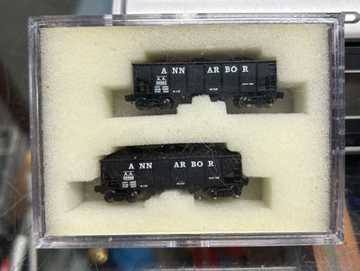 Full Throttle Z WD2043 Set #1 ANN ARBOR 33' Ribbed Twin Hoppers