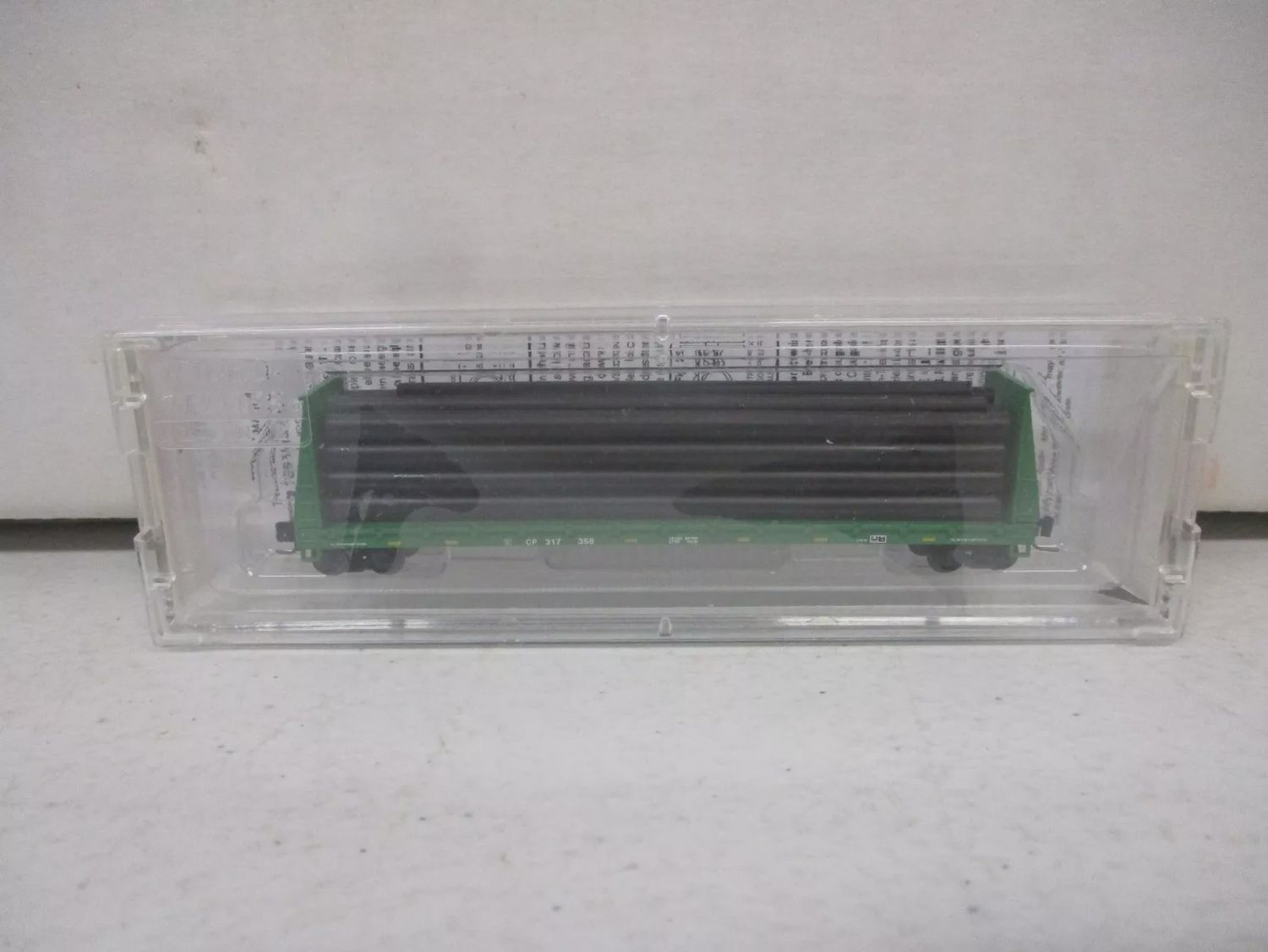 Micro-Trains Line Z 317358 Canadian Pacific 60&#39; Bulkhead Flat Car