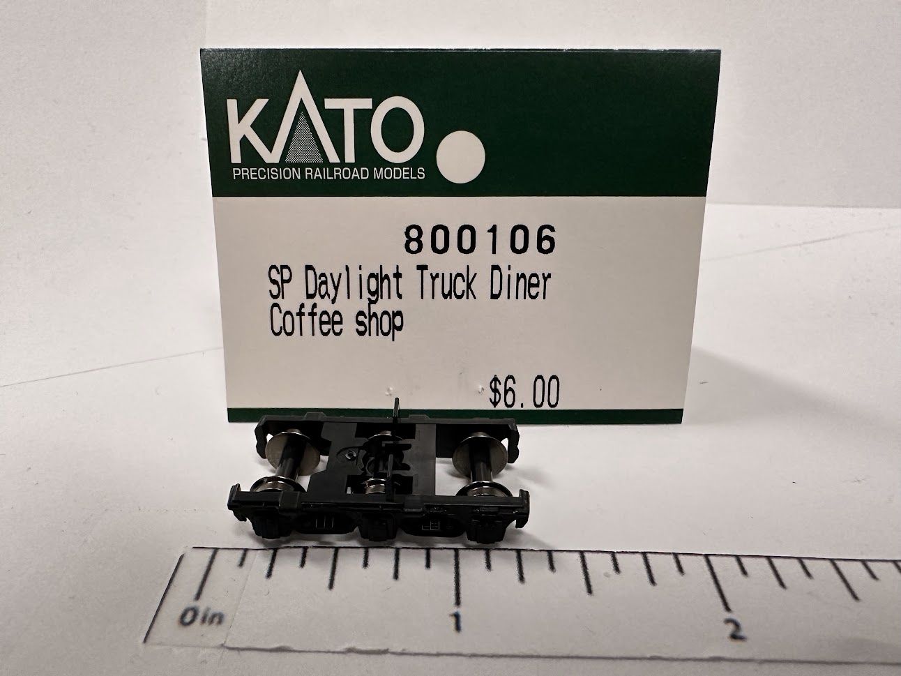 Kato N 800106 SP Daylight 3-Axle Articulated Truck (N-Scale)