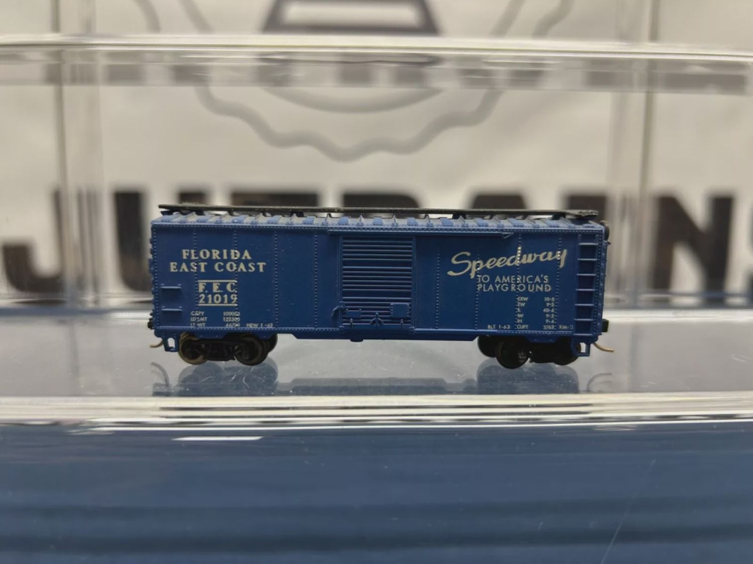 Used Atlas N Florida East Coast #21019 40&#39; Box Car