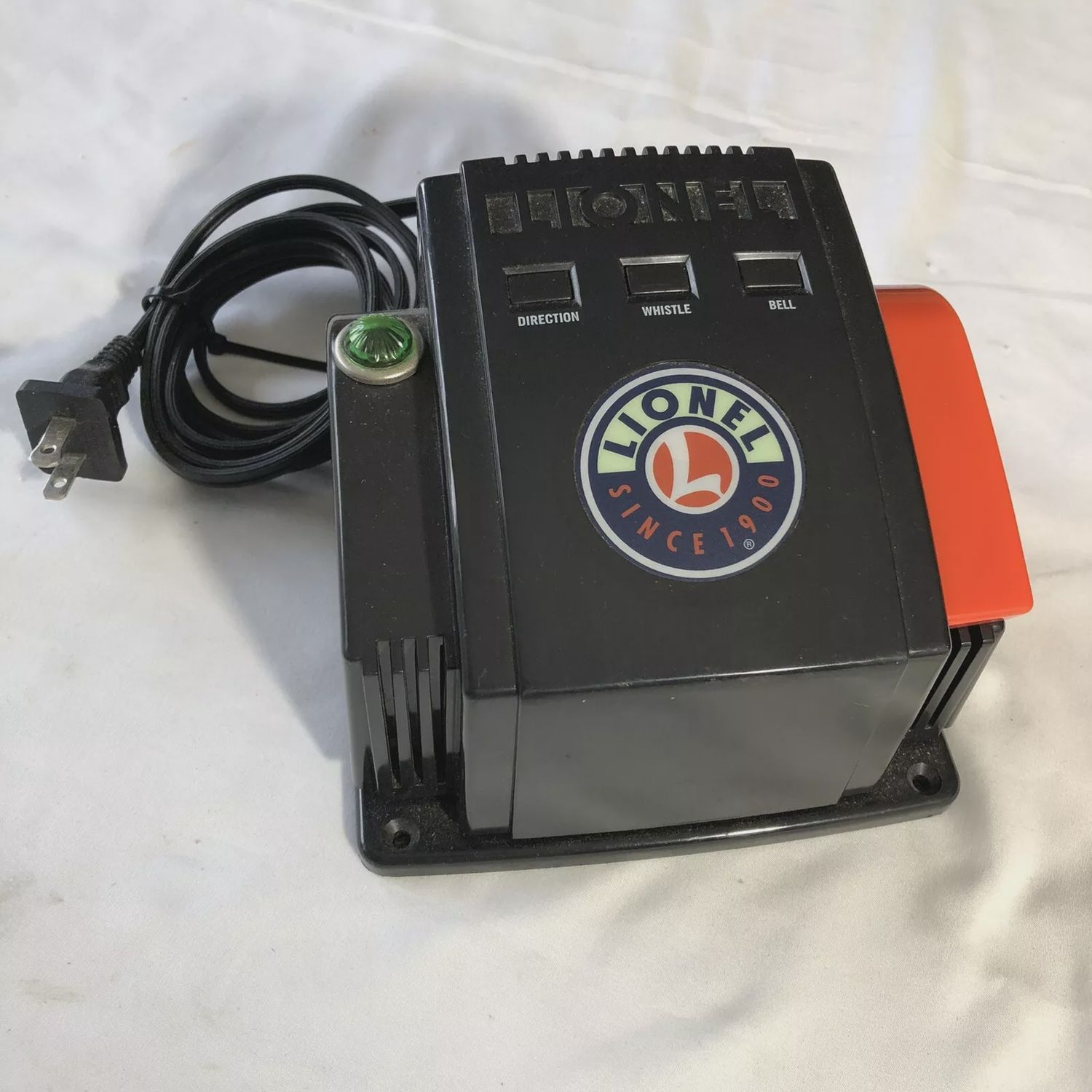 Used O Lionel 6-24253  PowerMax Plus 40-Watt Transformer
