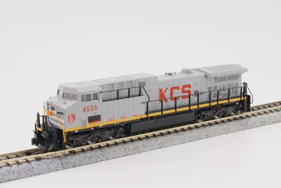 Used N Kato 176-7045 DC GE AC4400CW KCS de Mexico # 4554