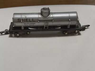 Used S American Flyer 8681 Grey Shell Tank Car S.E.P.X. 8681