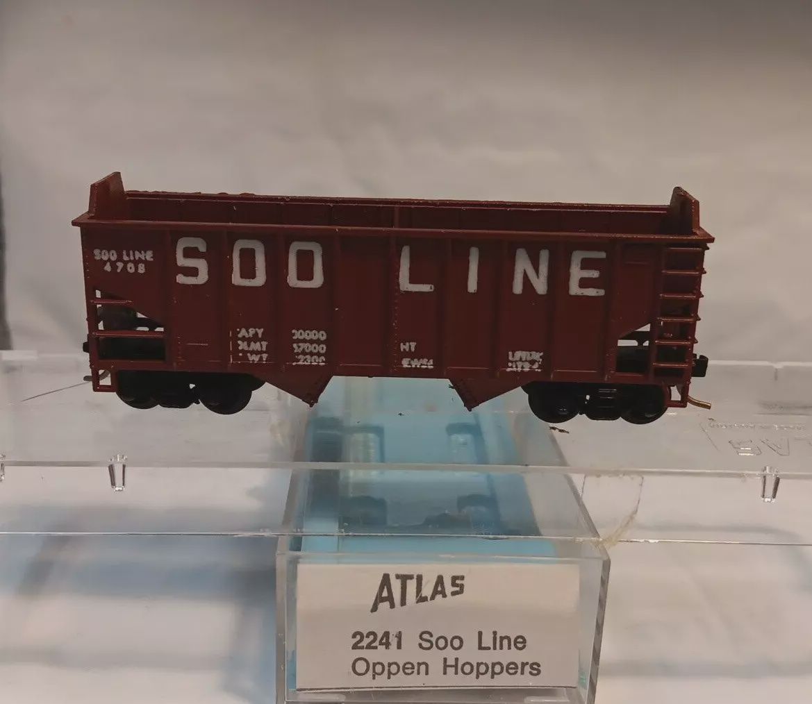 Used Atlas N 2241 Soo Line Hopper 4708