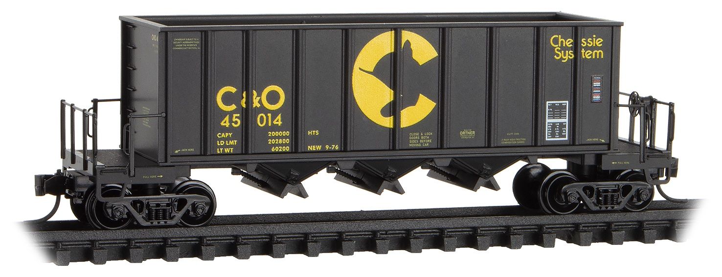 Micro-Trains 125 00 053 Chessie System/C&amp;O 45014 Hopper, mint condition