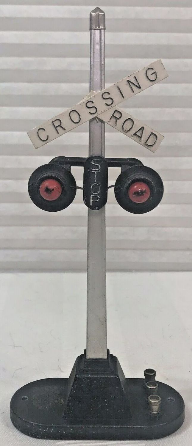 Used O Lionel 12007 Railroad Crossing Light