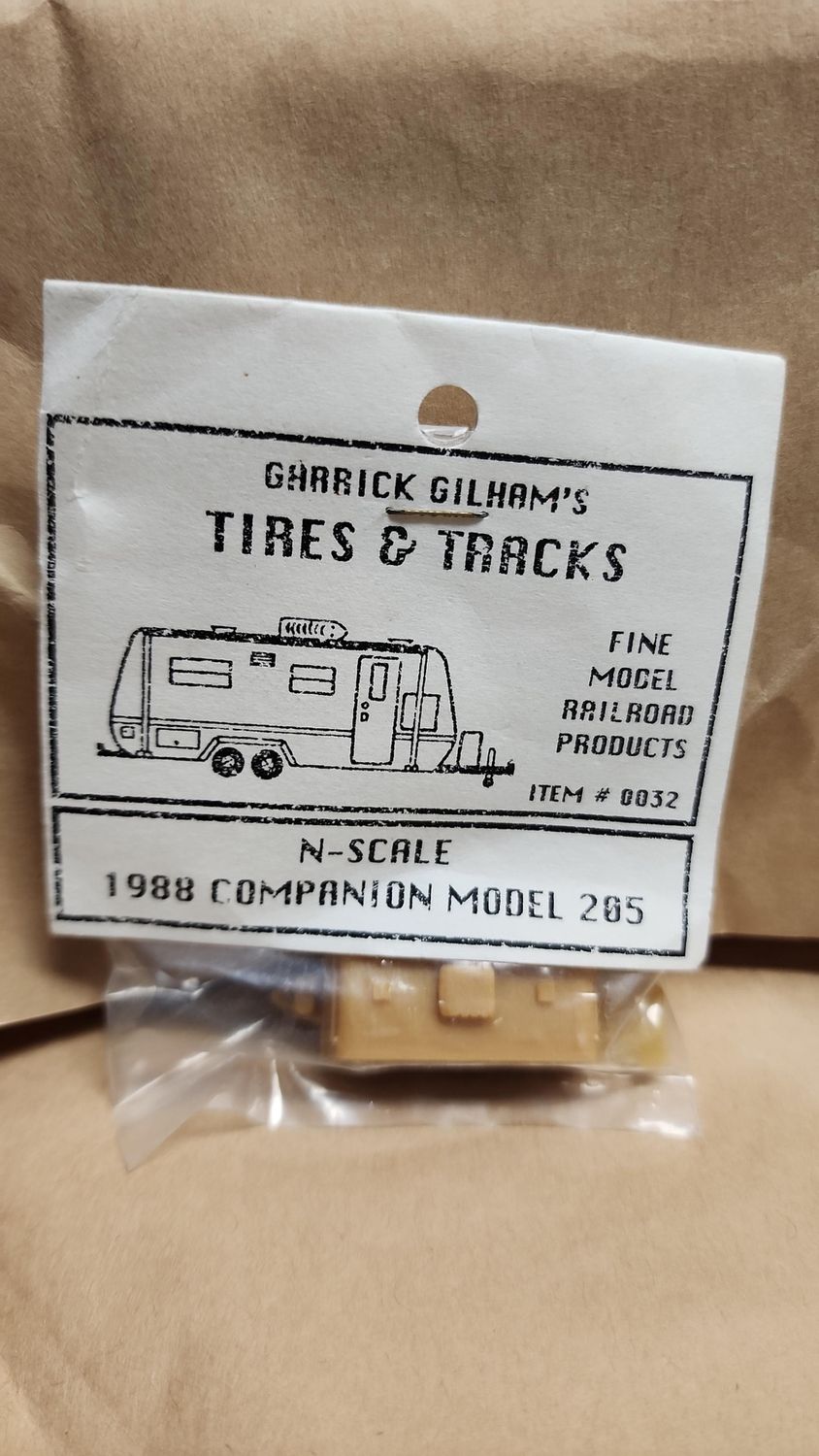 Garrick Gilliam N 32 1988 Companion Model 205 Trailer