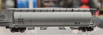 Intermountain Z 85112-06 Cylindrical Hopper - Through Hatch Road #102031