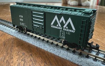 Used N Atlas 34062 Vermont Railway Box Car