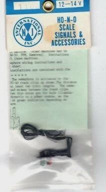 NJ International HO/N/O 1100 Ground Type Drawf Signal Two-Light 12-14v
