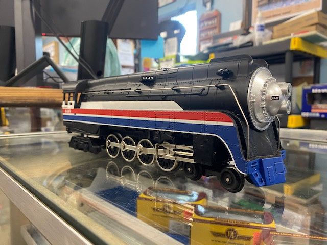 MTH Freedom train set (loco is inoperative)