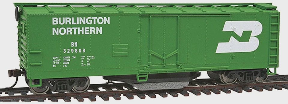 Used HO Walthers 40-Foot Plug-Door Track Cleaning Boxcar BN 329808