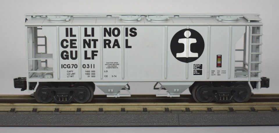 Used o MTH  20-97104 illinois central gulf ps-2 hopper