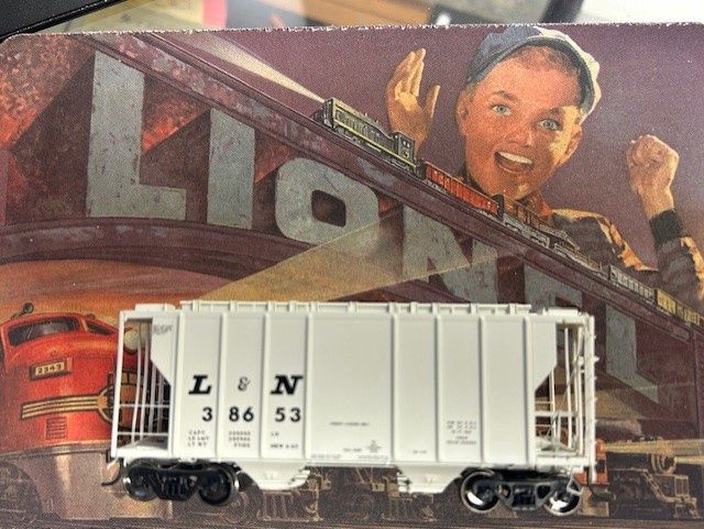 Used HO Bowser L&amp;N 38653 2-Bay Hopper