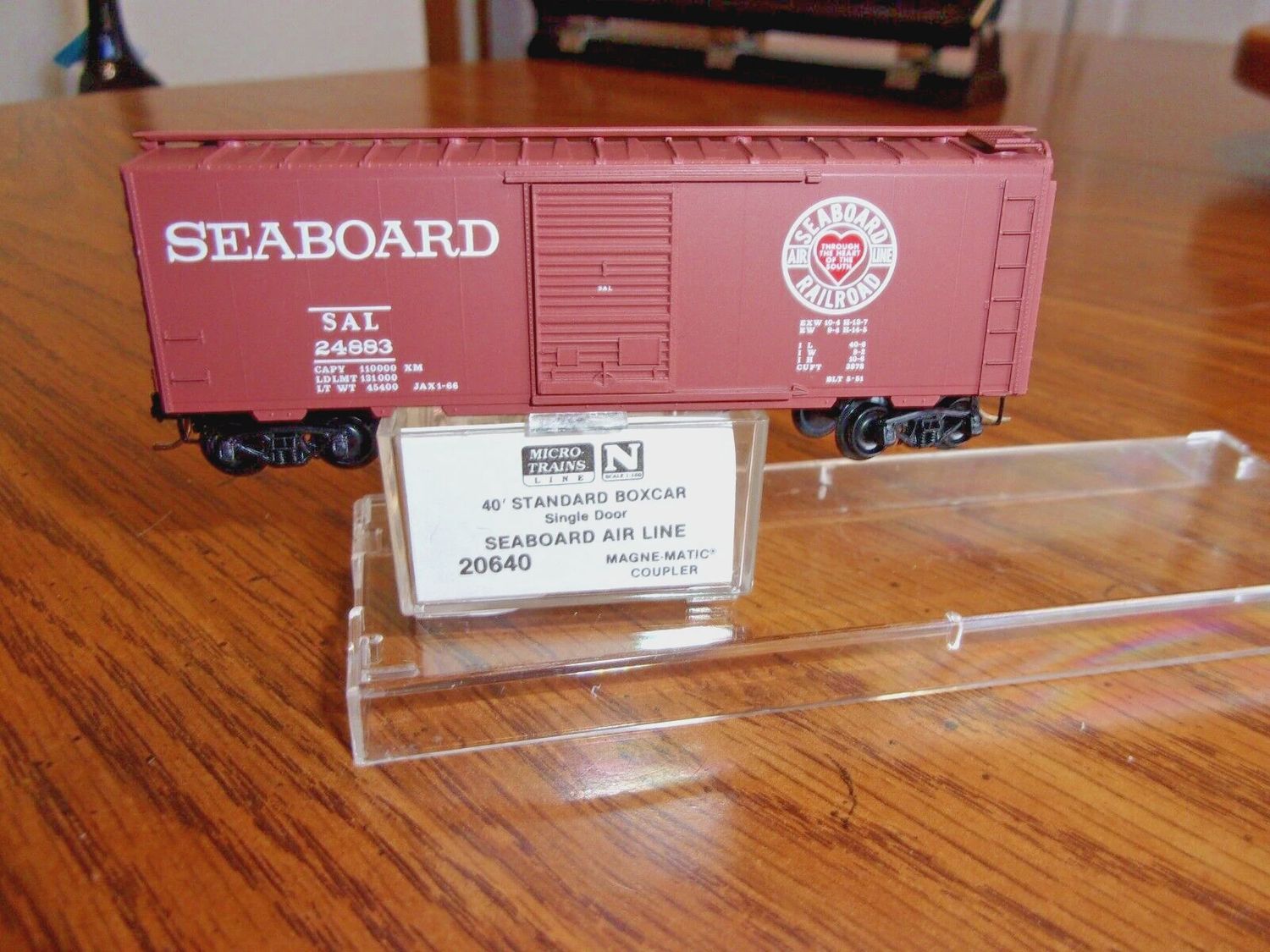 Used N Micro Trains Seaboard Air Line 40’ Box Car #24828, 24847, &amp; 24883 (3-Car Set)
