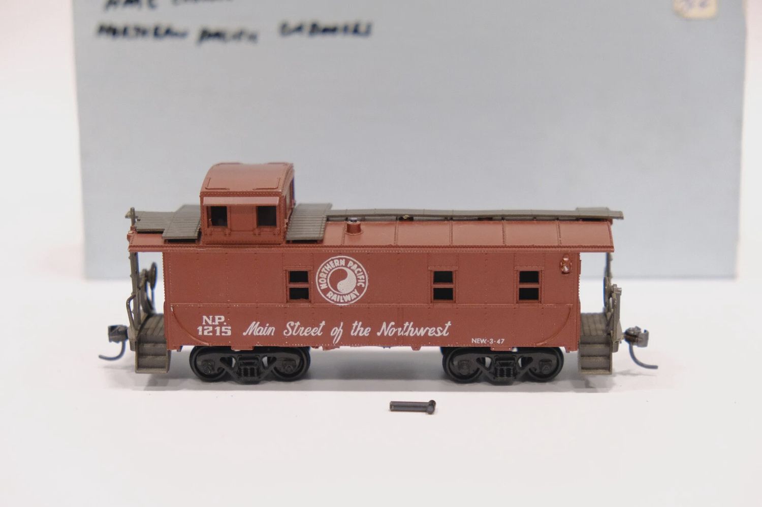 Used N AHM NP 1219 Offset Cupola Caboose
