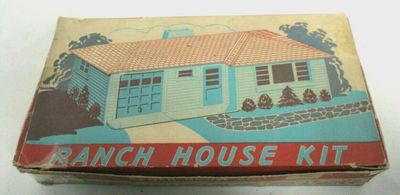 Used S/O Bachmann Plasticville RH-1 Ranch House Model Kit