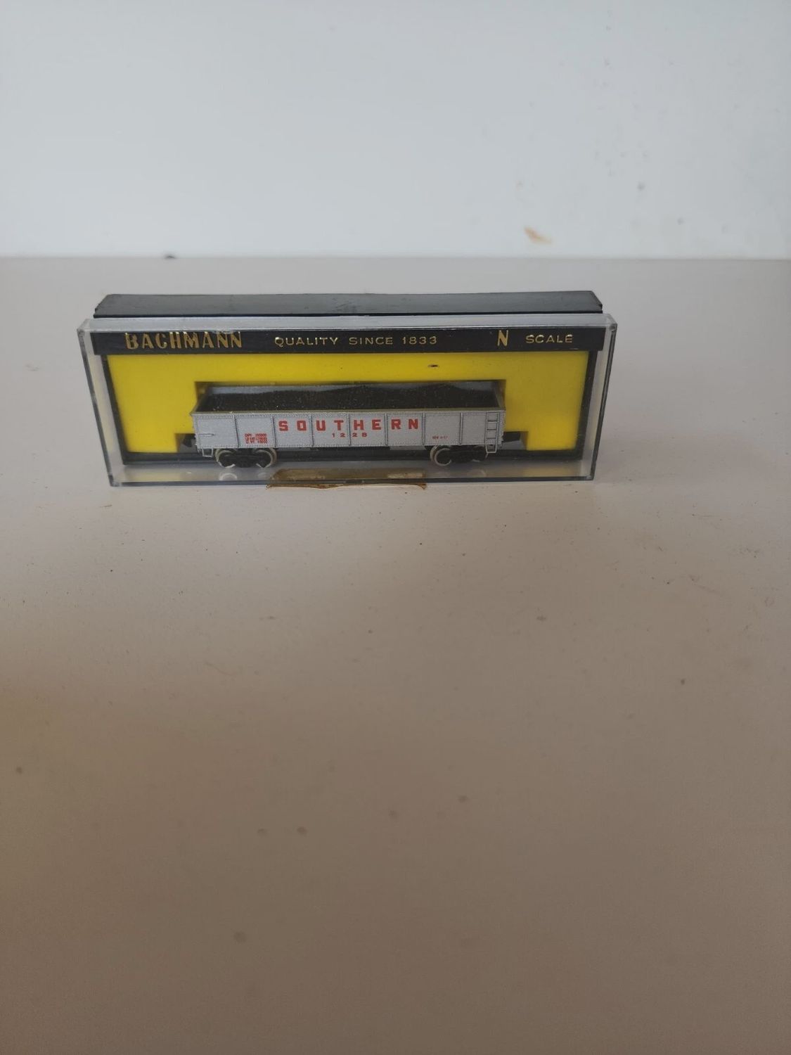Used N Bachmann 5162 42&#39; Steel Gondola Southern