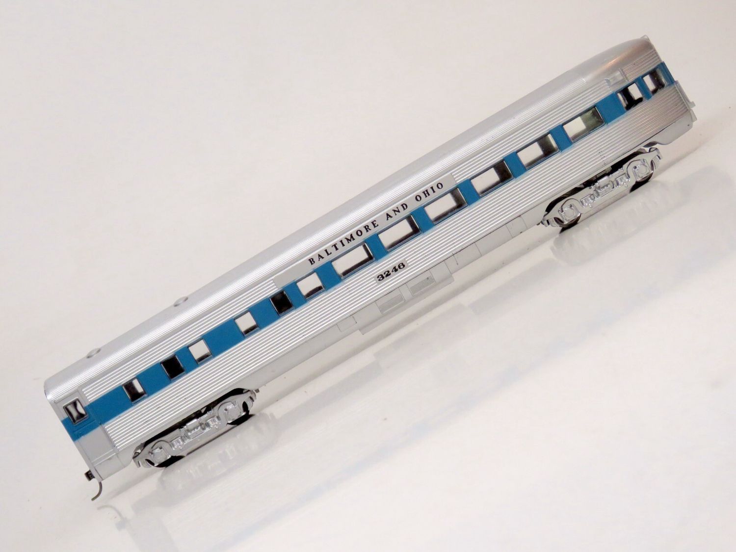 Used Athearn HO 3246 Passenger Car #3246 B&amp;O Baltimore &amp; Ohio