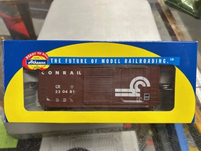 Used HO Athearn 70857 40&#39; Outside-Braced Hi-Cube Boxcar #230481