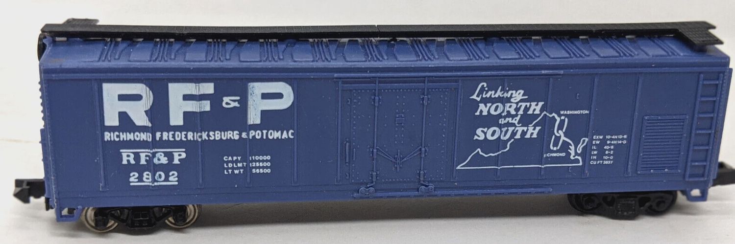 Used N RF&amp;P 2802 Box Car &quot;Linking The North&quot;
