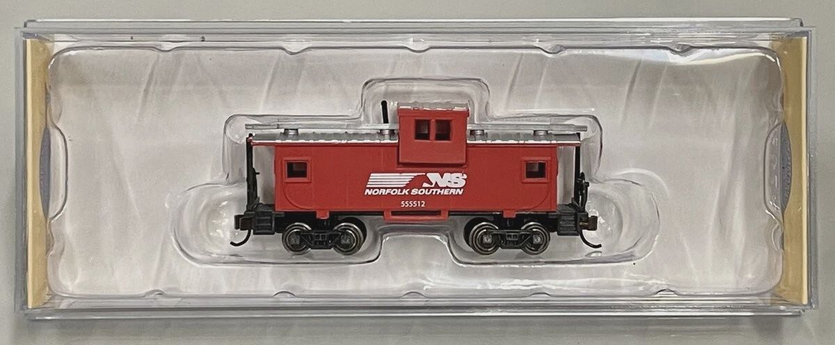 Used Bachmann N 70756 36&#39; Wide-Vision Caboose NS Road #X501