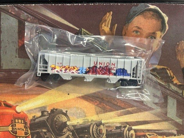 Used Atlas N UP/Union Pacific ACF Hopper w/Custom Graffiti