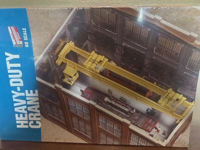 Walthers HO 933-3150 Heavy-Duty 250-Ton Overhead Traveling Crane