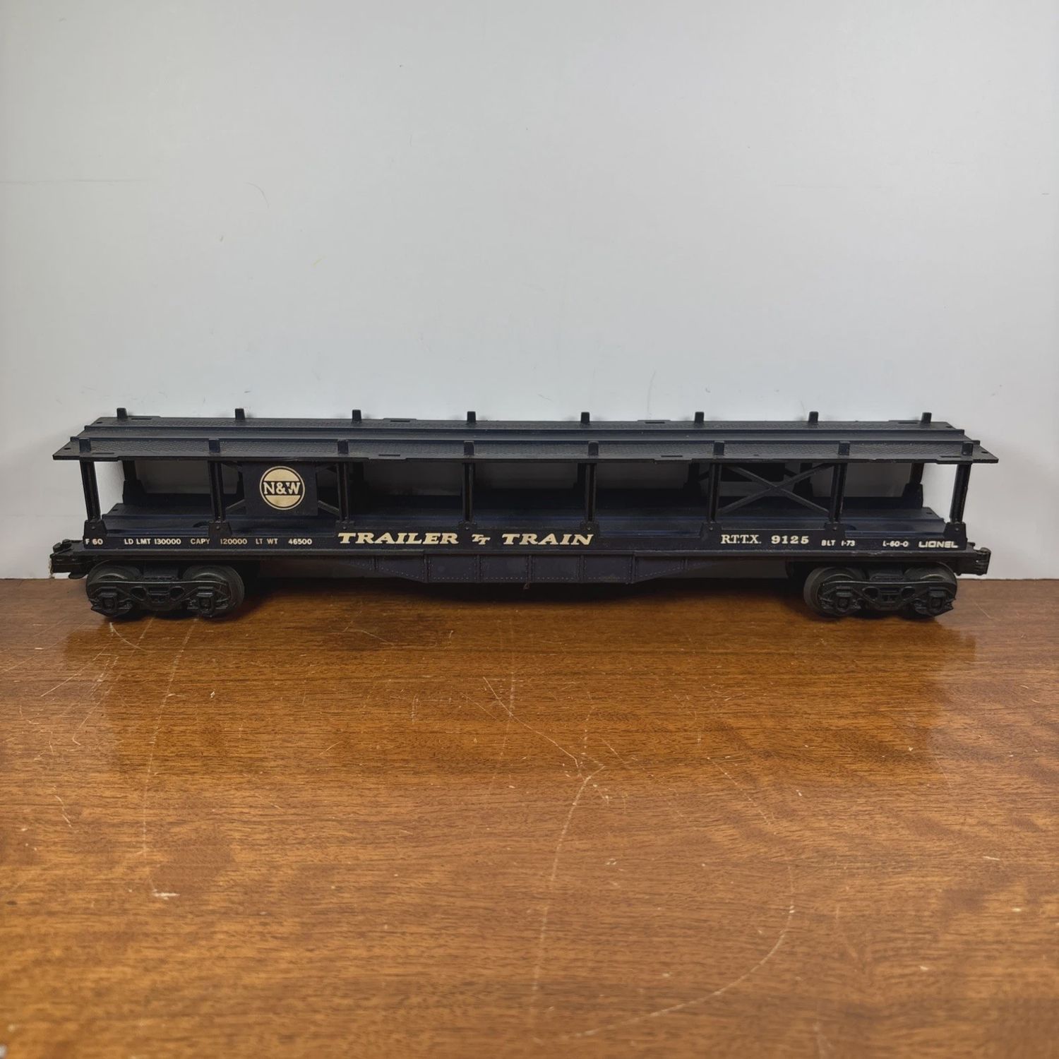 Used O Lionel 6-9125 N&amp;W RTTX 9125 Blue Trailer Train Auto Carrier