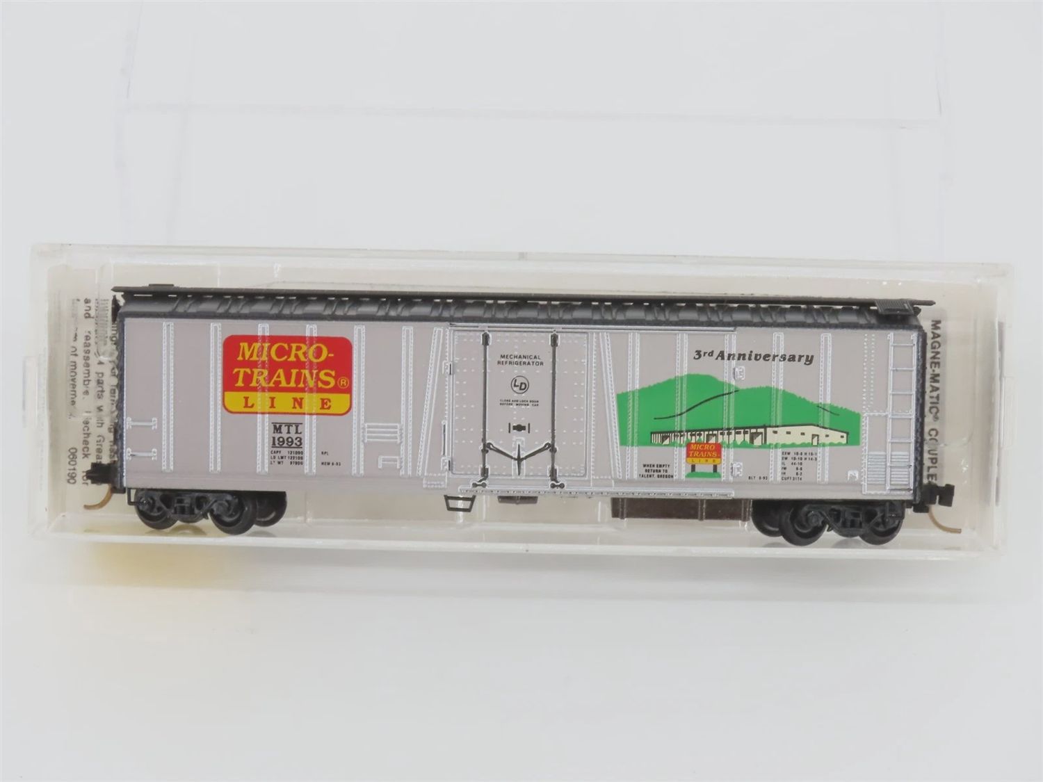 Used N Micro-Trains 70060 Micro-Trains 3rd Anniversary Box Car
