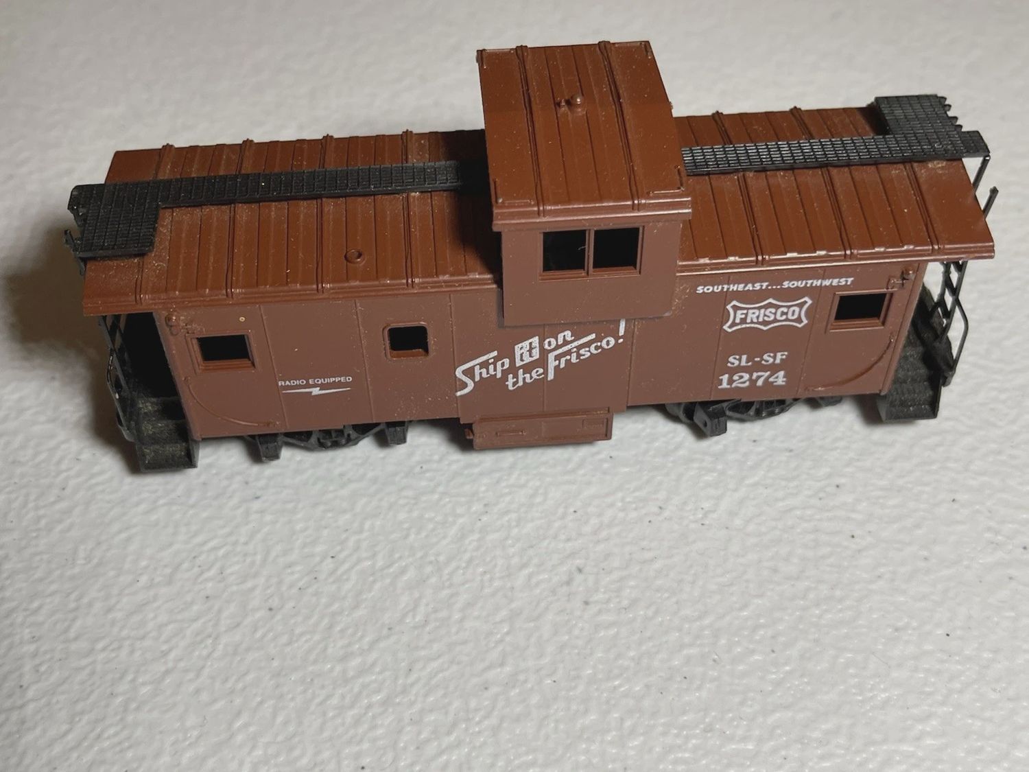 Used HO AHM 1274 Frisco Caboose