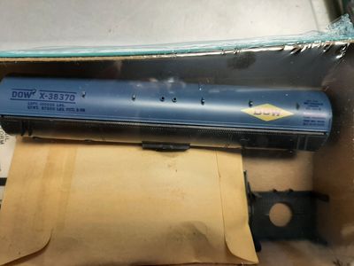 Used HO Scale "DOW" Tanker Car #X-38370 Kit