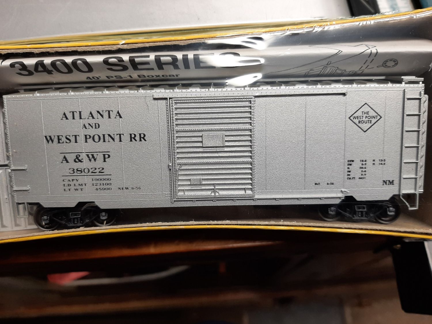 Used HO Scale Atlanta &amp; West Point RR Box Car #AWP38022 Kit