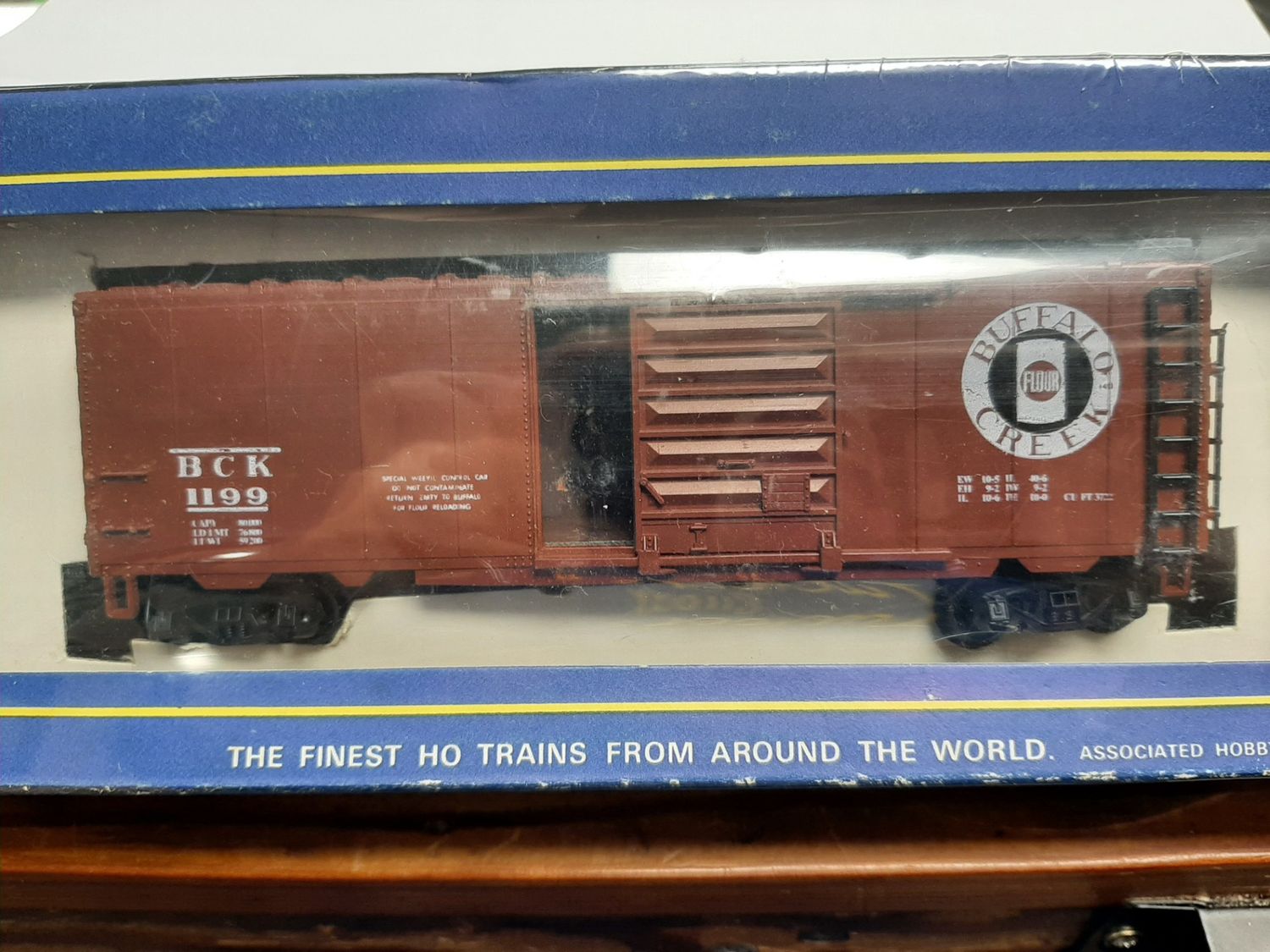 Used HO Scale &quot;Buffalo Creek Flour&quot; Box Car #BCK1199