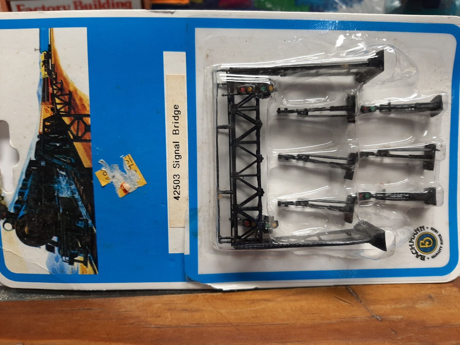 Used N Scale Signal Bridge #42503