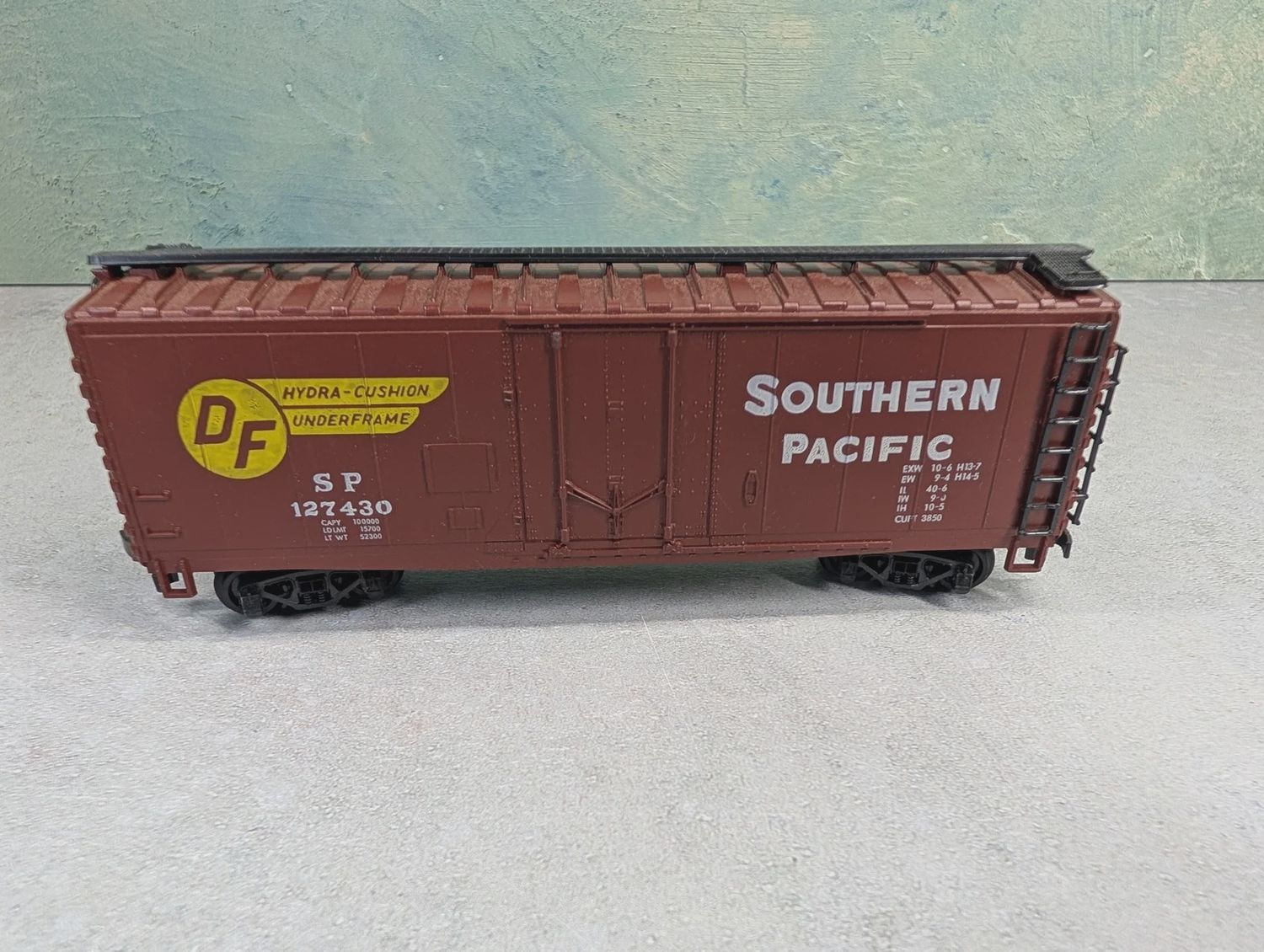 Used HO Athearn #127430 Southern Pacific 40&#39; Box Car