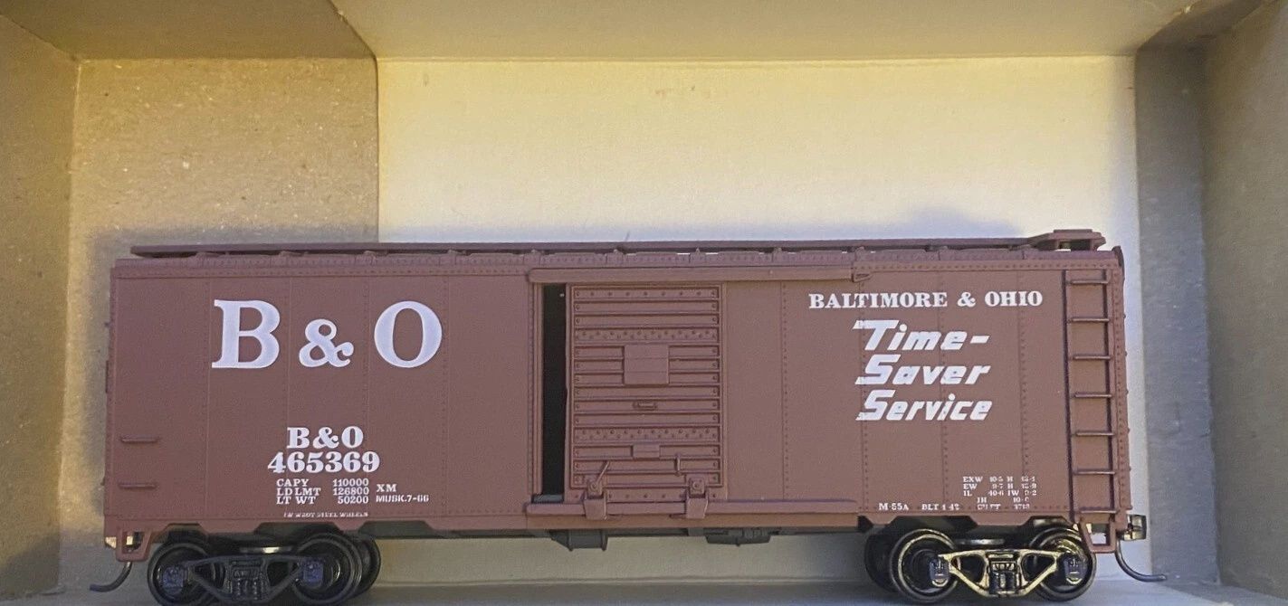 Used HO Athearn 465369 40&#39; Boxcar
