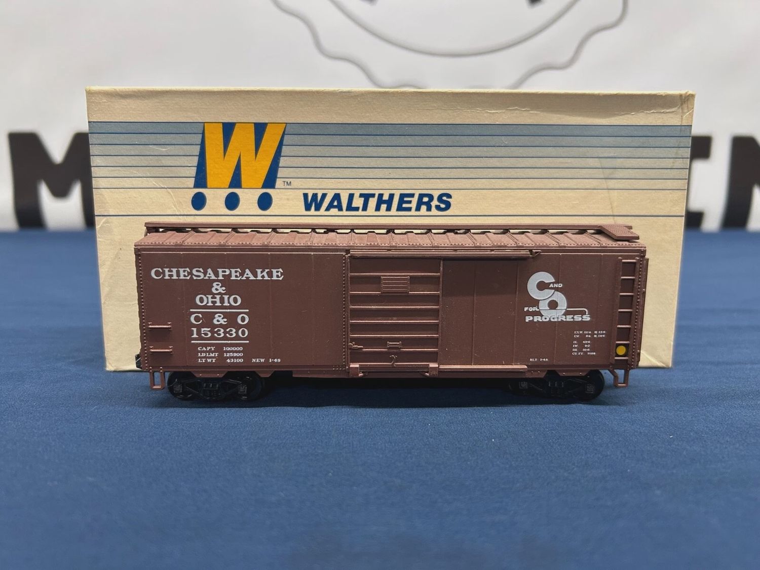 Used HO Walthers 15330 40&#39; C&amp;O Boxcar