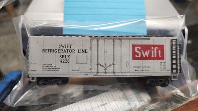 Used HO Tyco SRLX 4226 40' Refrigerated Car