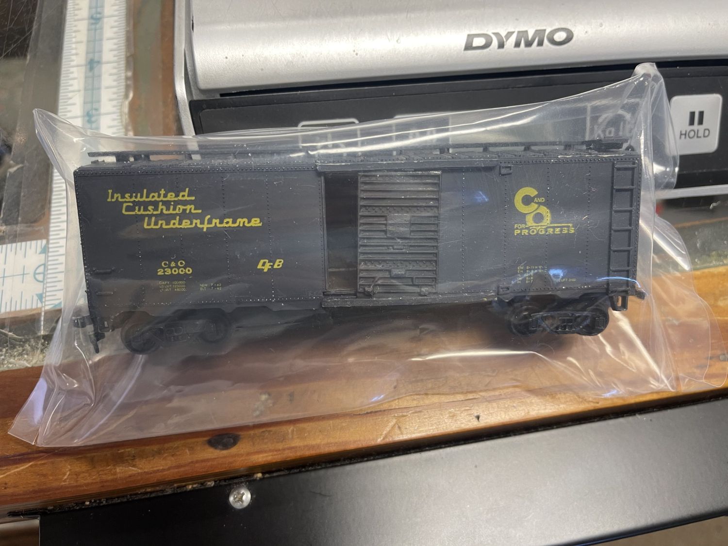 Used HO Bachmann 23000 C&amp;O Box Car