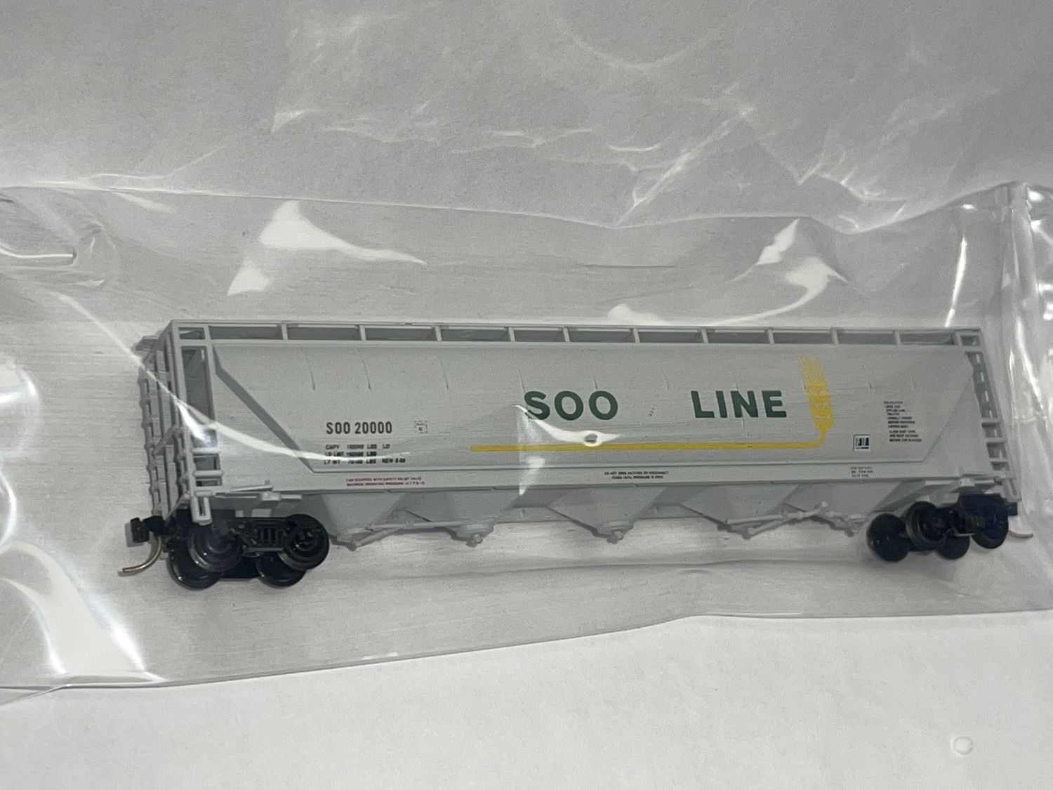 Used N Micro Trains 20000 SOO LINE