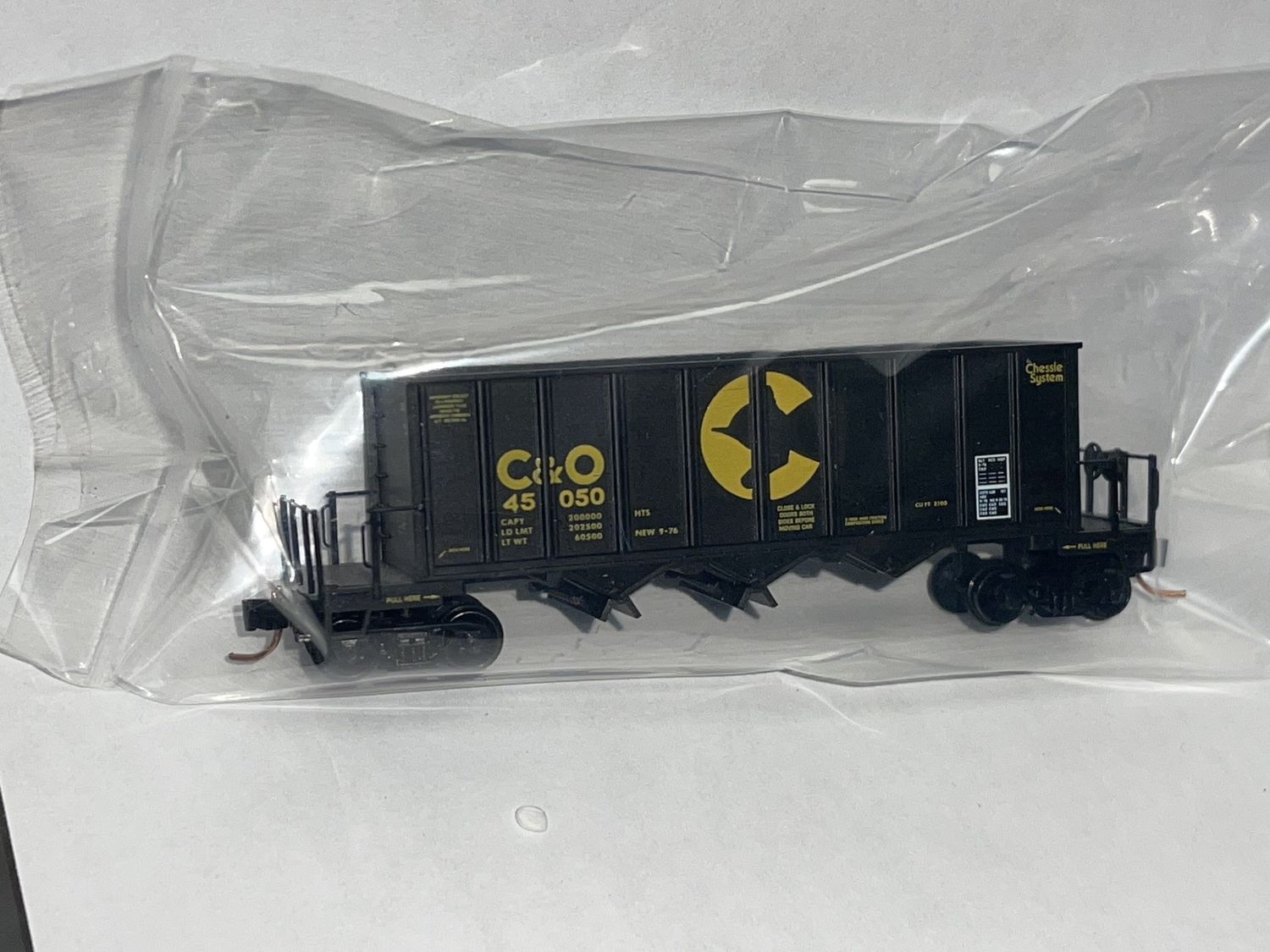 Used N Micro Trains 45050 Chessie System