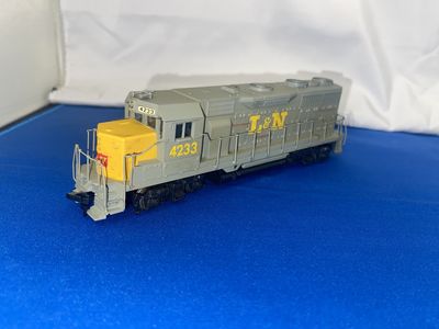 Used HO 4233 L&amp;N GP35