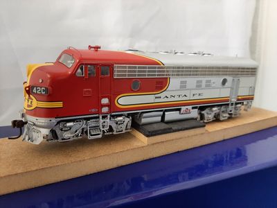 Used HO Athearn Genesis G22604 F7A Passenger Road #42C