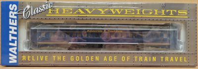 Used HO Walthers 932-10124 L&amp;N Heavyweight Paired Window Coach HO Scale