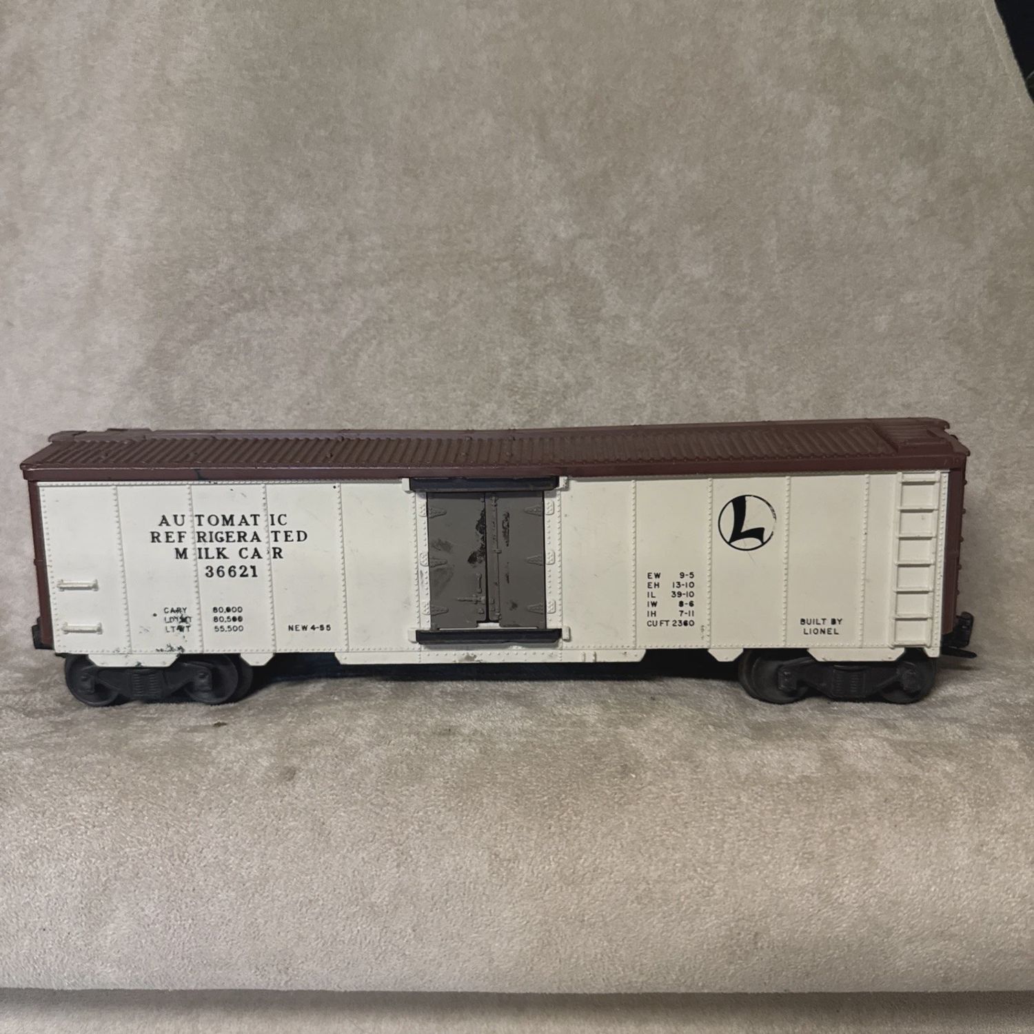 Used O Lionel 36621 Automatic Refrigerated Milk Car