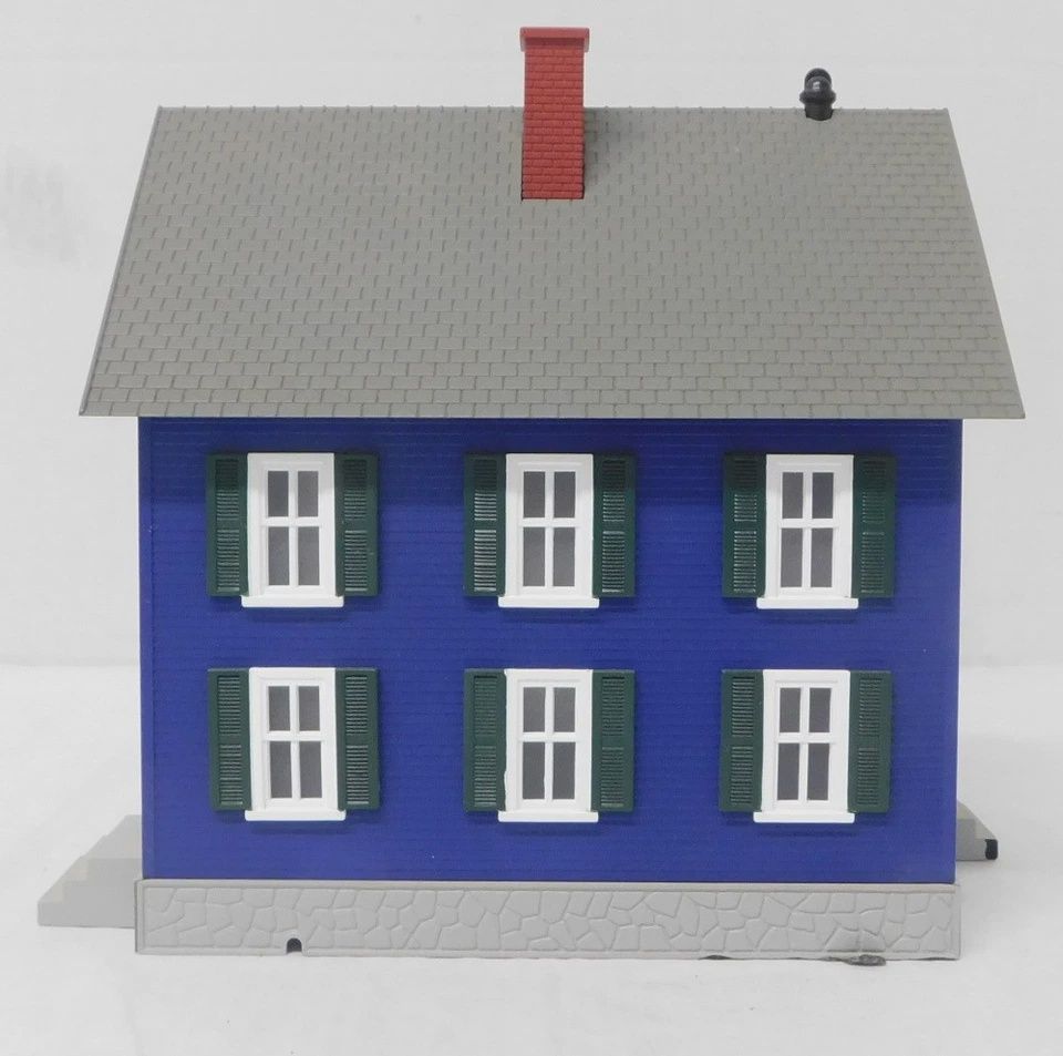 Used O MTH 30-90248 Row House Blue w/Green Shutters